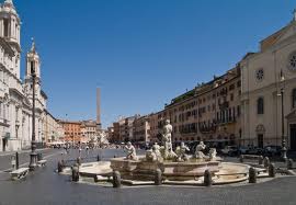 roma fontana piazza di spagna